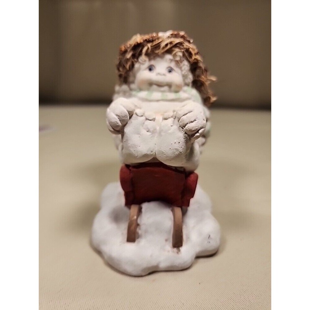 Dreamsicles Collectors " Angel on Sled" Kristina Haynes Signed 991 Ang25
